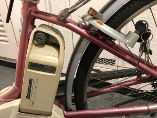 ヤマハ　パス　電動アシスト自転車　内装3段　ピンク　26インチ