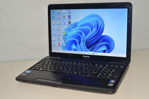 最新Windows11+office 新品爆速SSD256GB 東芝Dynabook T351/46CB 高性能 第二世代i5/4GB/15.6インチ/無線内蔵/DVDRW/便利なソフト多数
