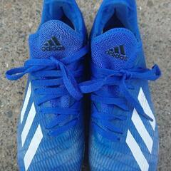 adidasスパイク