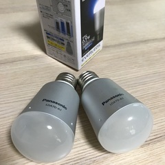 値下げ　Panasonic LED電球 2個