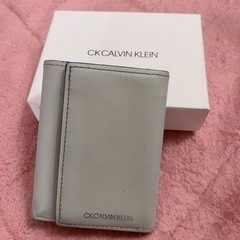 Calvin Klein 三つ折財布