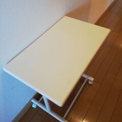 【ニトリ】昇降テーブル