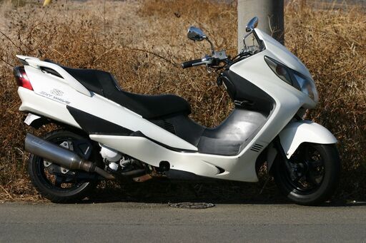 自賠責保険付-埼玉発123】SUZUKIスカイウェイブ250SS白 マフラー