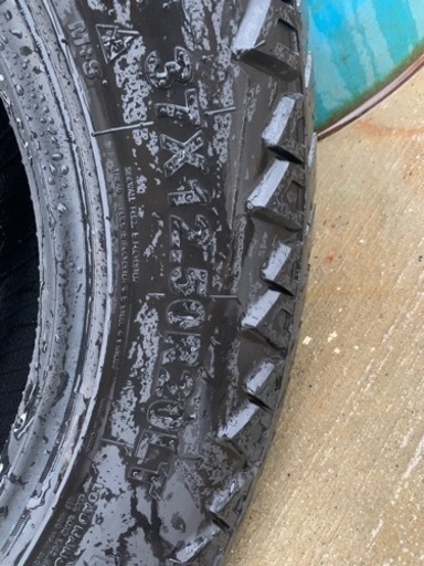 新品タイヤ　37×12.50r20