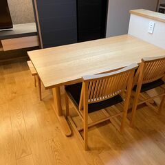 【柏木工】ダイニングテーブル･ベンチ 【高山ウッドワークス】アームチェア2脚　4点セット②