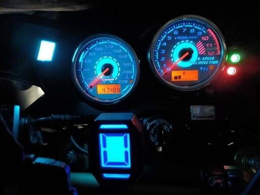 ZRX1200 DAEG (120万円)