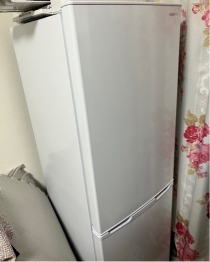 アイリスオーヤマ　ノンフロン冷凍冷蔵庫 162L ホワイト AF162-W