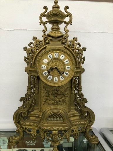 ドイツ製 ゼンマイ機械式時計