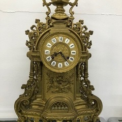 ドイツ製 ゼンマイ機械式時計
