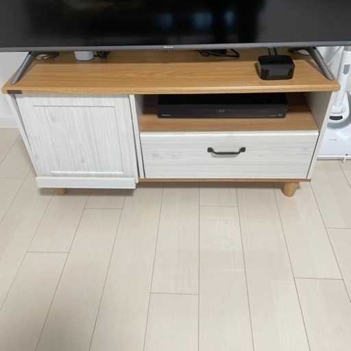 テレビボード　3月頭受け渡し希望