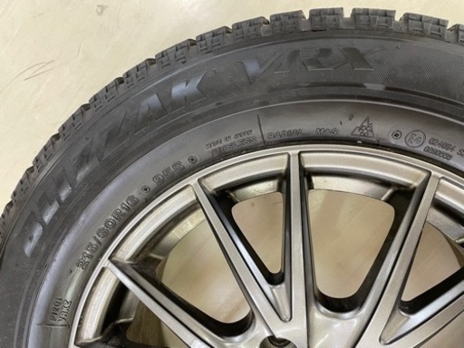 冬タイヤ 4本　ブリザックVRX 215/60R16  16インチ