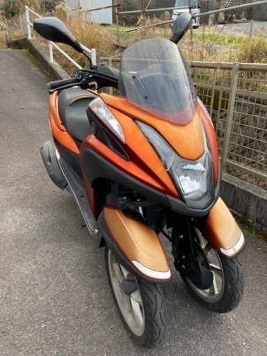 トリシティ125