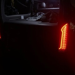 ハイエース 200系 オープニングモーション シーケンシャルウインカー機能付き ファイバー LED テールランプ