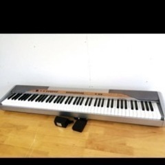 CASIO 電子ピアノ　88鍵盤　PX-110