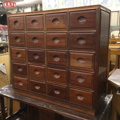 店頭販売のみ】⭐︎レトロレア⭐︎ 唐木 4列×5段、20杯 薬箪笥