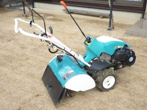 クボタ耕耘機　TRS 50　を譲ります　おまけ付きです クボタ耕耘機 TRS 50 を譲ります おまけ付きです