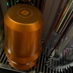 高級コーヒーメーカー ネスプレッソラティシマプロ シルバー F456PR