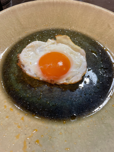 目玉焼きが映える皿