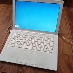 APPLE MacBook 2008 MB402J/A 13インチ