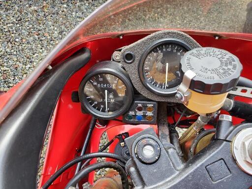 平成9年式 RVF400後期