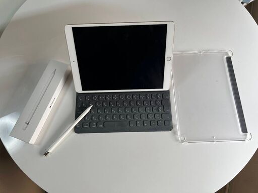 iPad Pro 10.5 Wi-Fi SIMフリー 64GB +純正Pencil+純正キーボード+