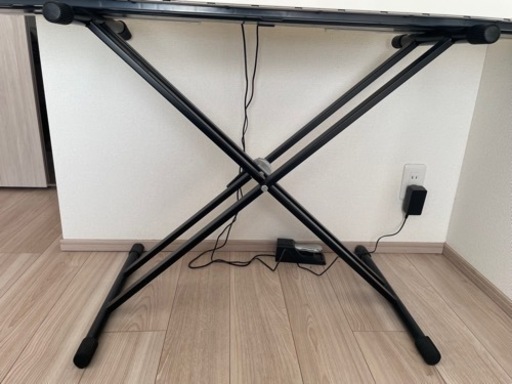 KorgB2 電車ピアノ【椅子・スタンド付き】