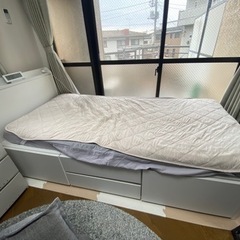 ニトリシングルベッド　ベッドマット付き