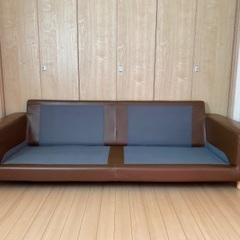 ★無印良品 MUJI ソファ本体・革張りワイドアーム・ダウンフェザー・茶・人気ブラウン•オットマン付き