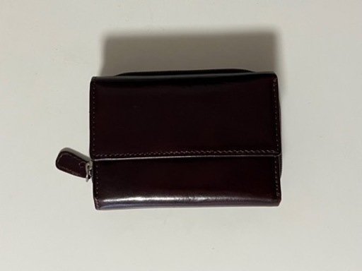 イタリア革製  二つ折り財布 ラウンドファスナー 本革製 牛革 小銭入れ付き
