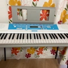 【ネット決済】電子キーボード　ピアノ(スタンド付き)