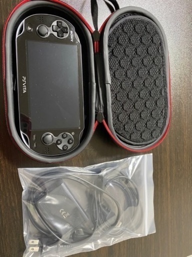 PSVita 1100 3GWifiモデルクリスタルブラック　ハードケース付き