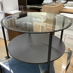 IKEAのガラス天板コーヒーテーブルのご紹介です‼︎