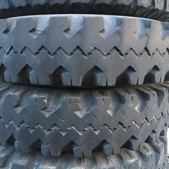 3月中値下げ　ジープサービス　6.50 r16  チューブ入り　札幌受取可　ジムニー　ja11 sj30 マッドタイヤ　mt