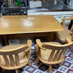 テーブルセット（椅子3脚）