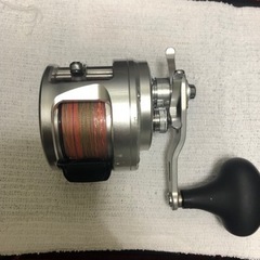 シマノ リール　オシア カルカッタ 300HG 両軸リール