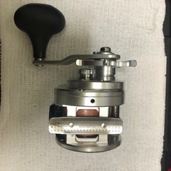 シマノ リール　オシア カルカッタ 300HG 両軸リール