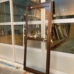 YKKAP社 勝手口框ドア 在庫未使用品