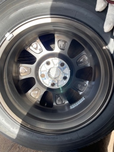 タイヤ、ホイール 80ヴォクシー 新車下ろし ほぼ新品