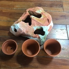 水槽　石　鉢