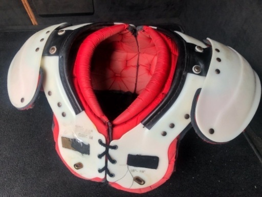 アメフト ショルダー ダグラス xs アメフト ダグラス アメフト