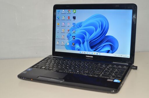 中古ノートパソコン 東芝 T350/36AB 最新Windows11+office 大容量HDD750GB Core i5-460M/4GB/HDMI/15.6インチ/無線内蔵/便利なソフト多数