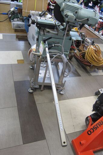 中古品 日立 メタルソー CU10