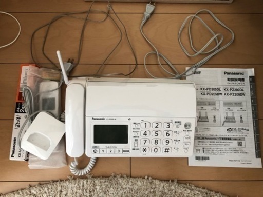 パナソニック おたっくす デジタルコードレスFAX 子機1台付き 迷惑電話対策機能搭載 ホワイト KX-PD205DL-W