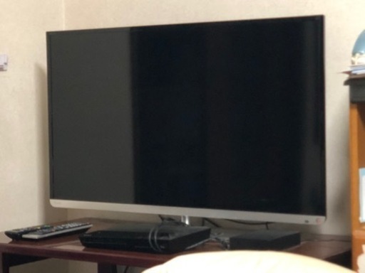中古40インチREGZAのテレビとソニーのDVDレコーダー