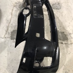 プリウス30前期用フロントバンパーとリアーバンパー