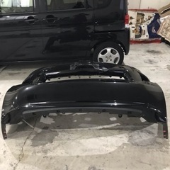 プリウス30前期用フロントバンパーとリアーバンパー