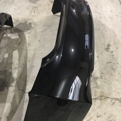 プリウス30前期用フロントバンパーとリアーバンパー