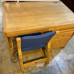 JF3641 カリモク×ベネッセ 2点セット