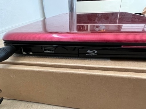 TOSHIBA dynabook T653 / 57JR