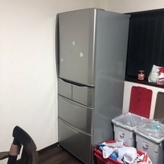 冷蔵庫404L，2005年式